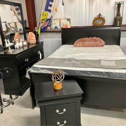 New🌊$10 Down Payment Finance 🌊 Delivery Available 🌊Mayville 4 Piece Queen Size Black Bedroom Set ( Queen Bed / Dresser / Nightstand / Chest)