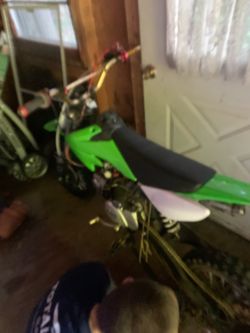 Green ssr pitbikes 125cc