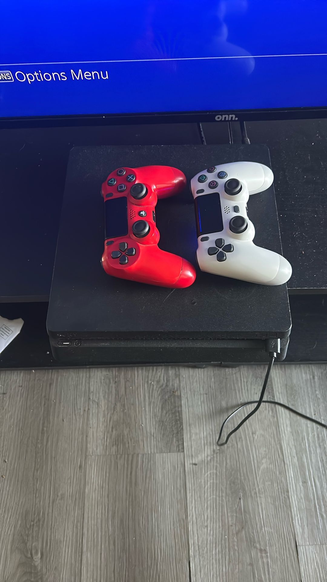 playstation 4 slim 