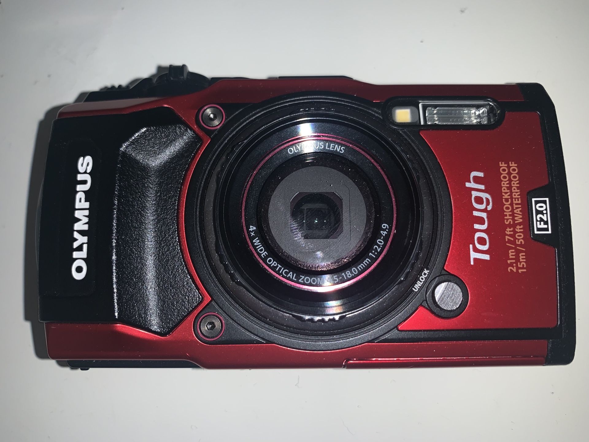 Olympus TOUGH TG-4 16MP waterproof camera