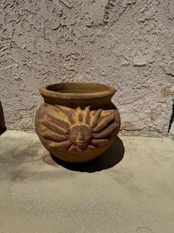 Floor Terra Cota Sun plant holder