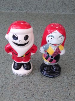 Nightmare before christmas salt & peper shaker