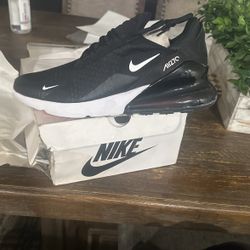 Nike Airmax 270