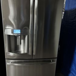 Fridges For Sale Are Plugged In Free Deliver 