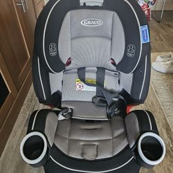 Graco 4EVER 4 in 1 Car Seat