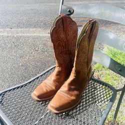 Ariat Boots 7