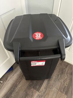 Yard bin