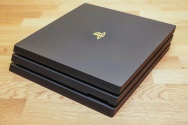 Sony PS4 Pro | Smooth 4K Gaming Experience! 