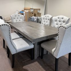 Dining Table And 6 Chairs 