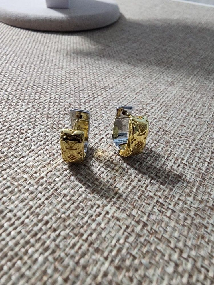 Louis Vuitton Earrings