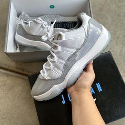 Jordan 11 Retro Low Cement Grey 