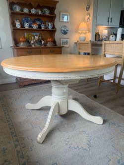 Dinning Room Table