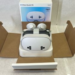 Meta-quest 3S1 28 GB with original box excellent condition