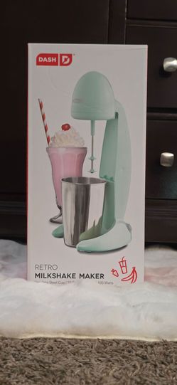 Dash Retro Milkshake Maker