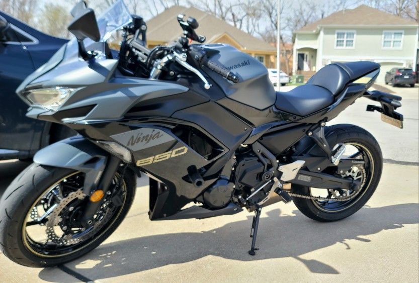 2024 Kawasaki 650 ABS