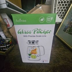 68oz Glass Pitcher New