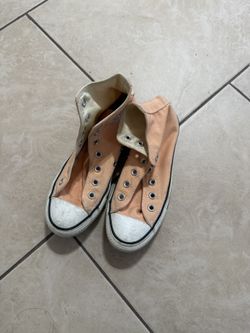 Women’s Orange Converse Size 6