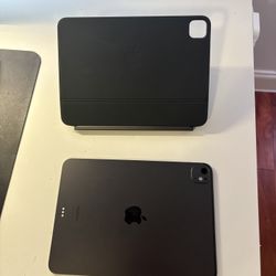 I Pad Pro 2025 With Apple Magic Keyboard