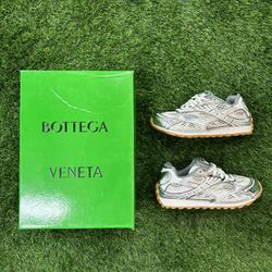 Bottega Veneta Size- Woman’s 6.5