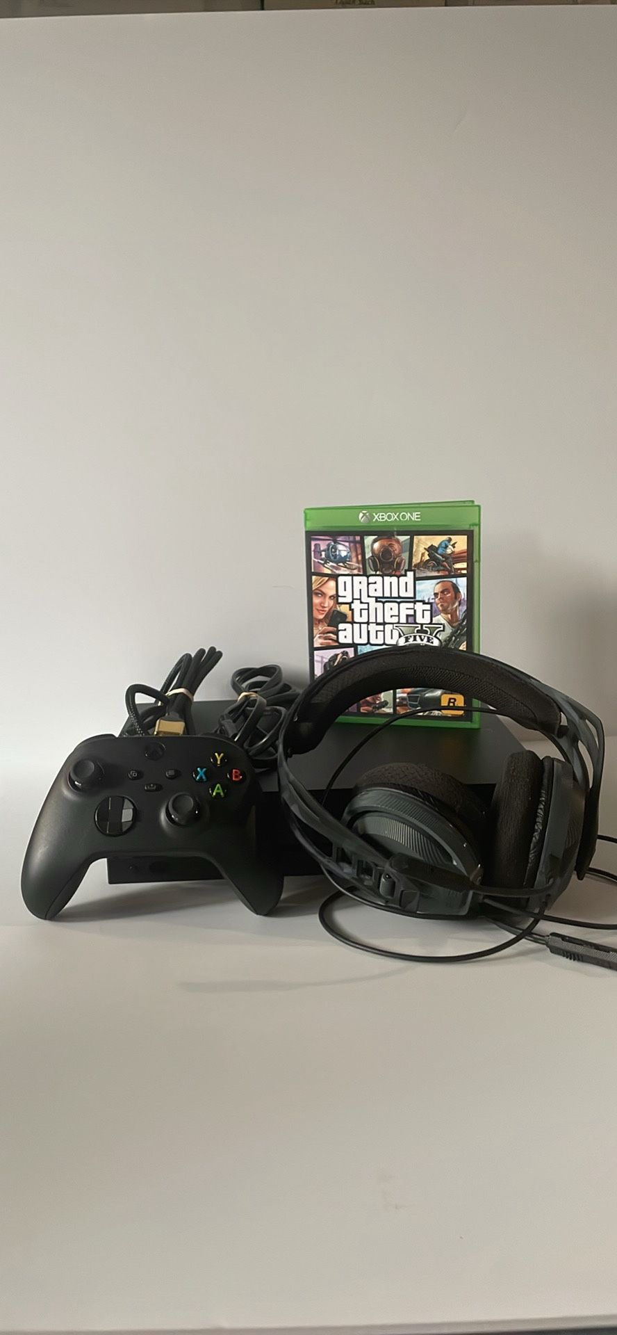 Xbox One X Bundle