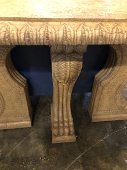 Old World Etruscan Style Console Table With Lions Paws Feet. Great Details On This Beautiful Piece.