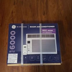 GE Appliances Room Air Conditioner / Window Air Conditioner / Room AC / Window AC