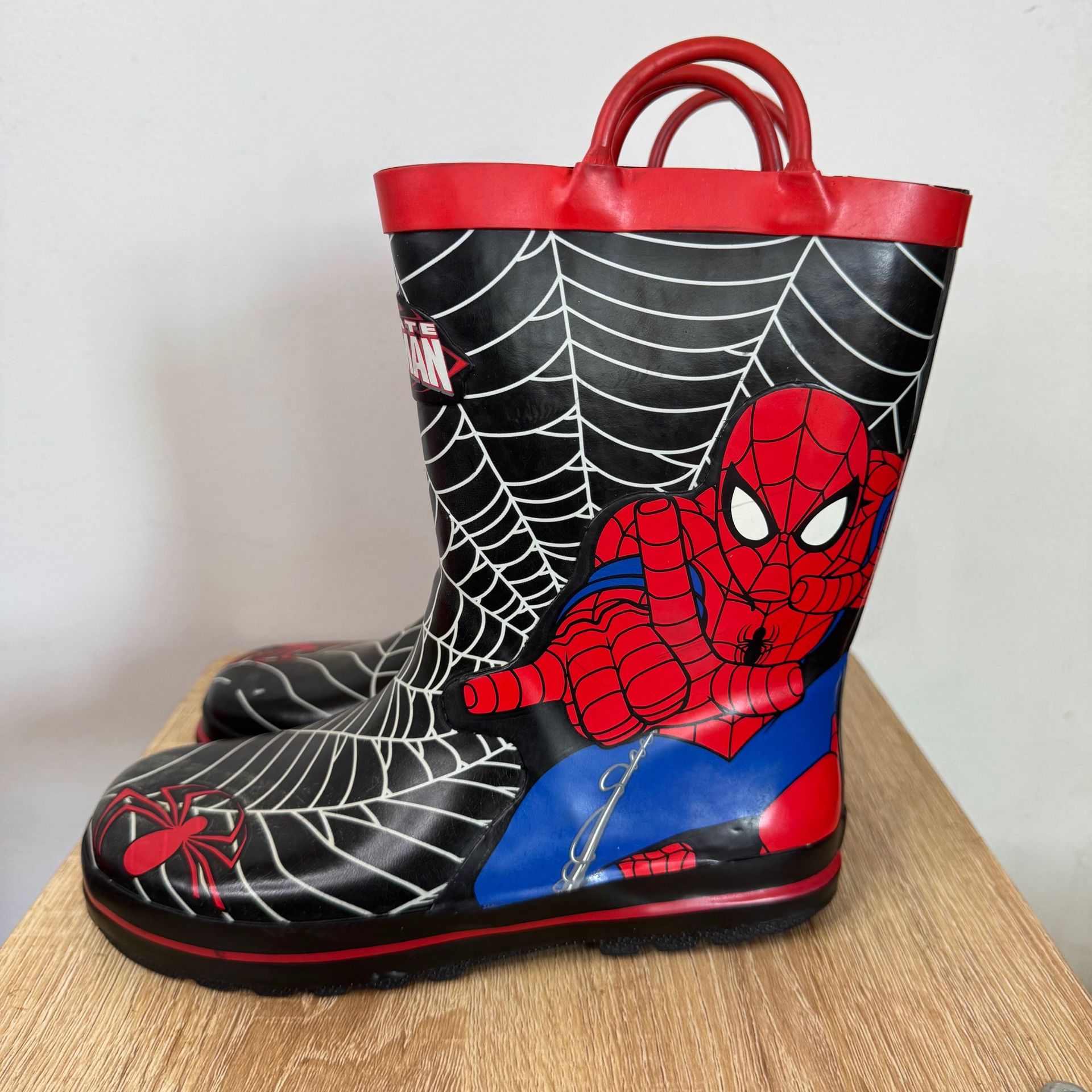 Marvel Spider-Man Rain Boots, Size 13/1
