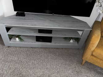 Modern Glass TV Stand / Media Console