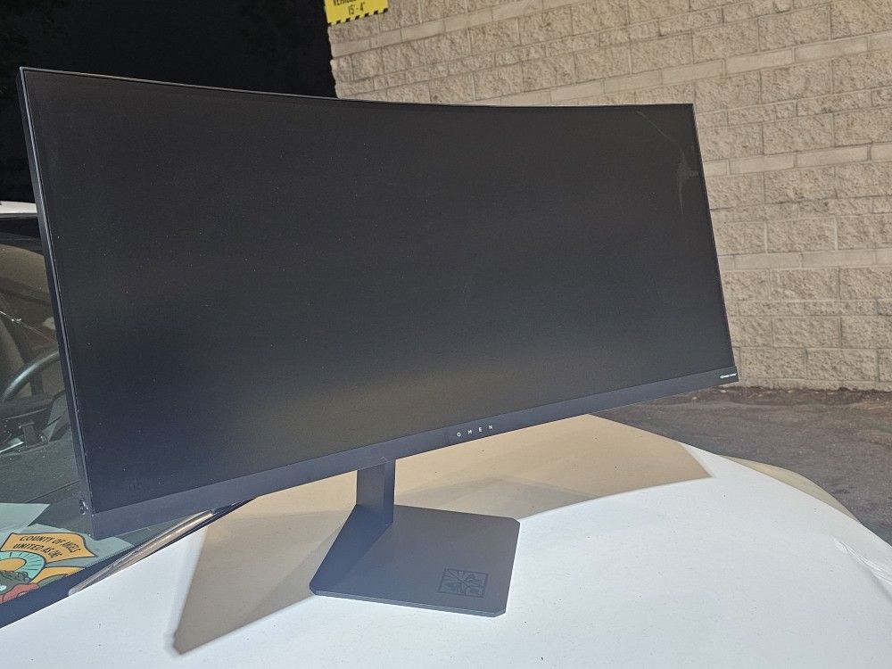 HP Omen 34C QHD 165hz Curved Gaming Monitor