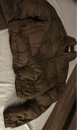 Brown Short Puffer Jacket Size Small