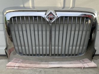 International 8600 Grill 