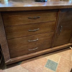 Beautiful Solid Wood Bassett Designer Chest