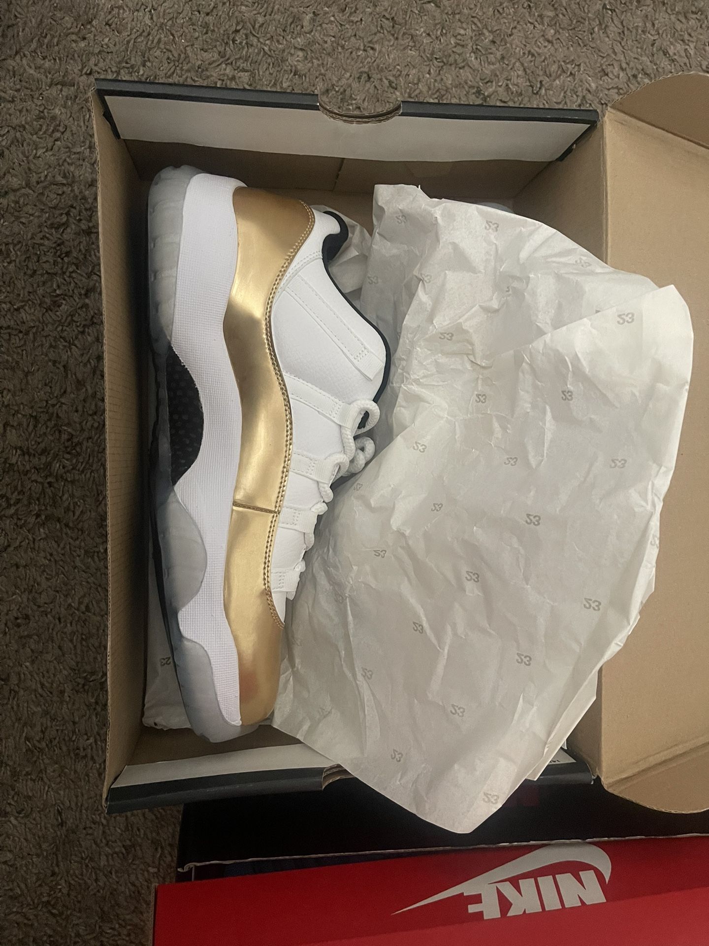 Jordan 11
