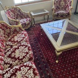 luxurious set comes with 1 sofa 2 matching chairs Coffee Table Side Table and Turkish rug