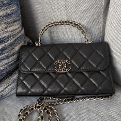 Chanel phone holder with Chain 