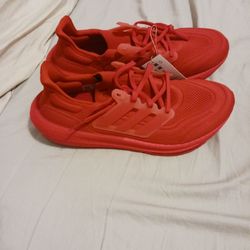 Adidas Ultrboost Light