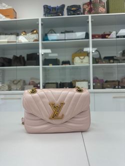 Louis Vuitton Handbag New Wave