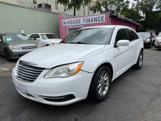 2014 Chrysler 200 Sebring 200 Sedan 