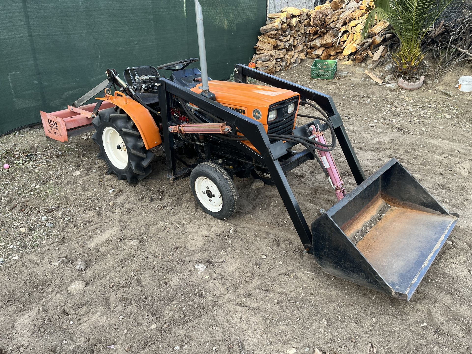 yanmar tractor ym 1401 d 4x4 disel 