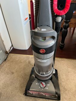 Hoover WINDTUNNEL VACUUM