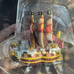 POPMART X ONE PIECE BIG MOM PIRATE’S SHIP 🏴‍☠️