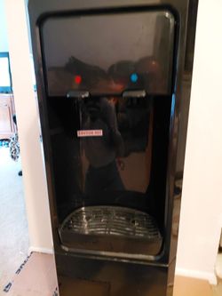 Water dispenser is still available $85 No Delivery NE Philly 19152 do not message lower offers