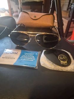 New Ray-bans AVIATOR
 Gold Frame
Polished Gold