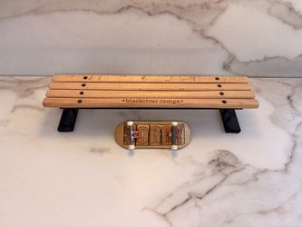 Blackriver Ramps Fingerboard Bench