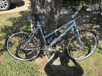 Marin Ladies Bike, Medium Frame, Good Tires, Ready To Ride