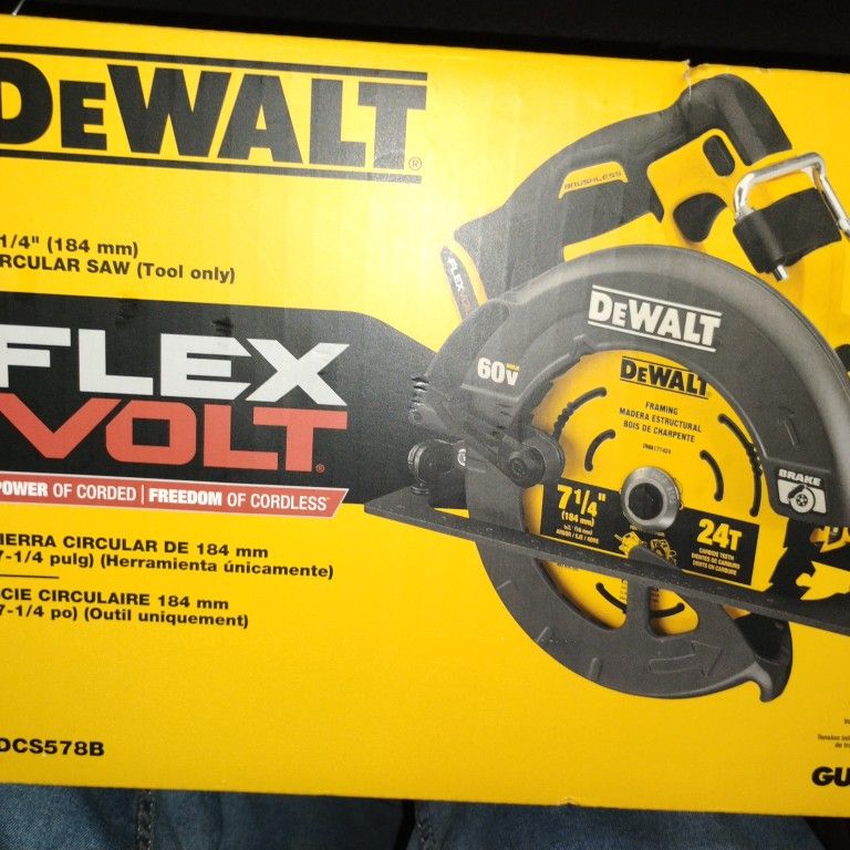 DeWalt 60 Volt Max 7-1/4"Circular Saw Tool Only