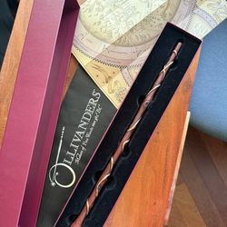 Authentic Universal Studios Harry Potter Wand