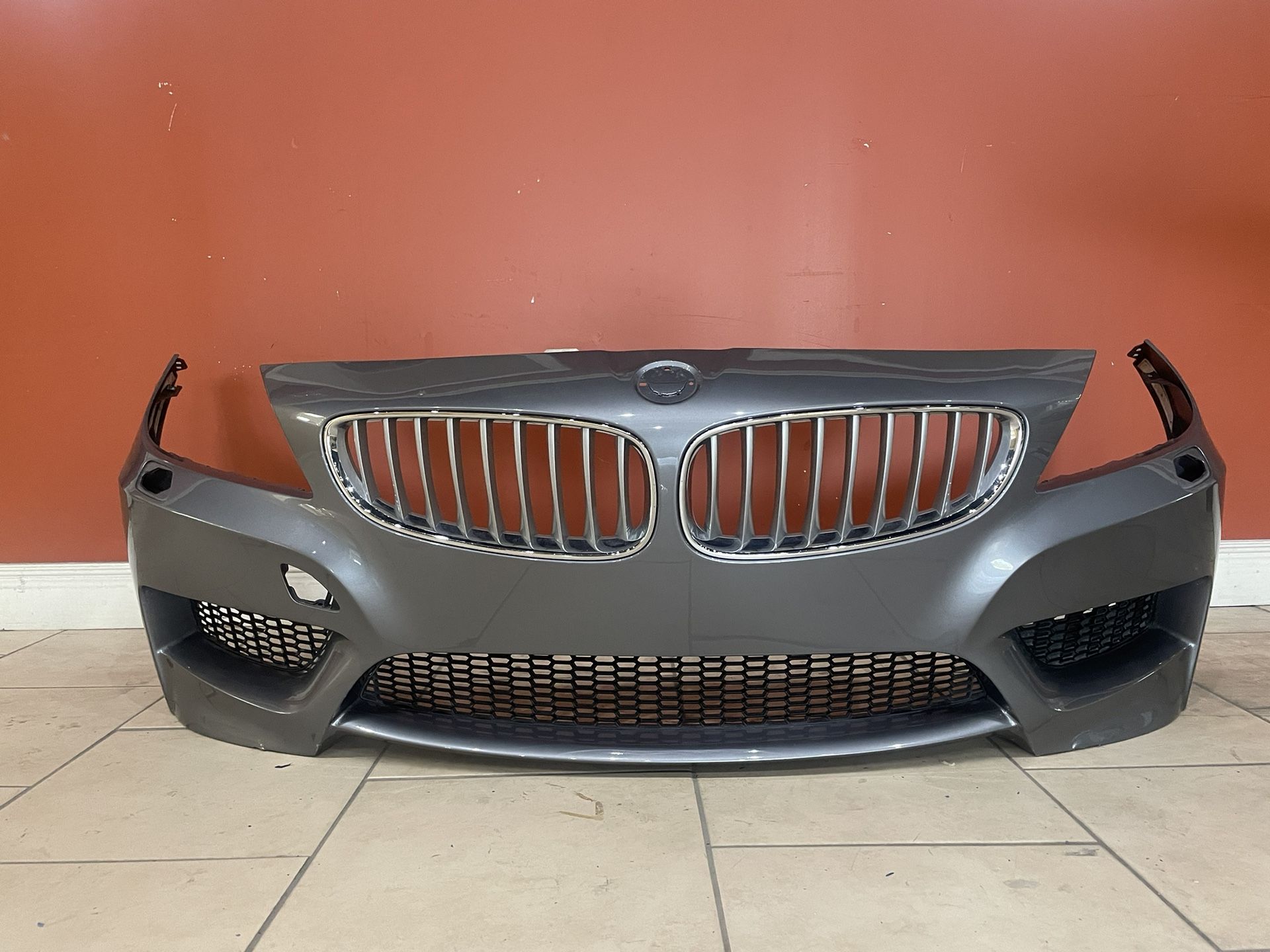  2012 BMW bumper OEM Z4 S drive 281