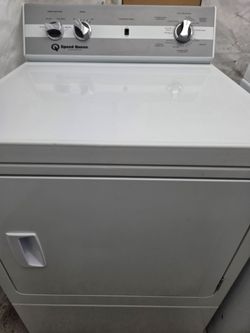 Like New Speed Queen Dryer Gas