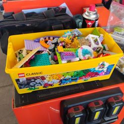 Assorted Lego Pieces